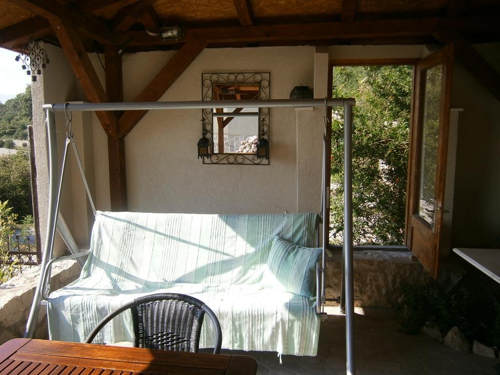 Studios Peric Sveti Stefan Buitenkant foto