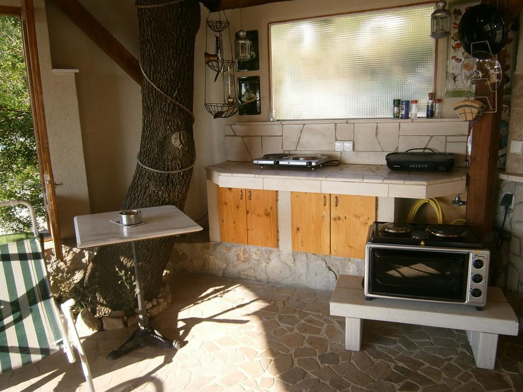 Studios Peric Sveti Stefan Buitenkant foto
