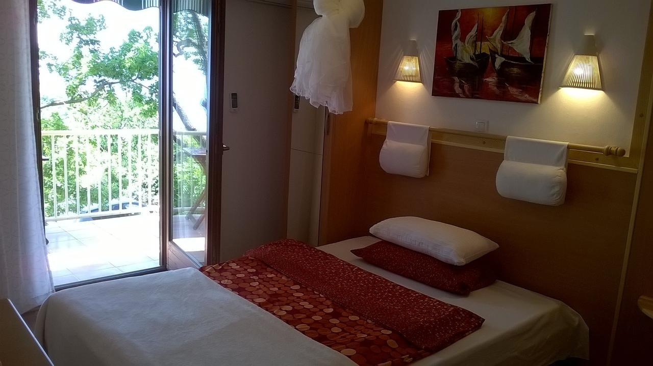 Studios Peric Sveti Stefan Buitenkant foto
