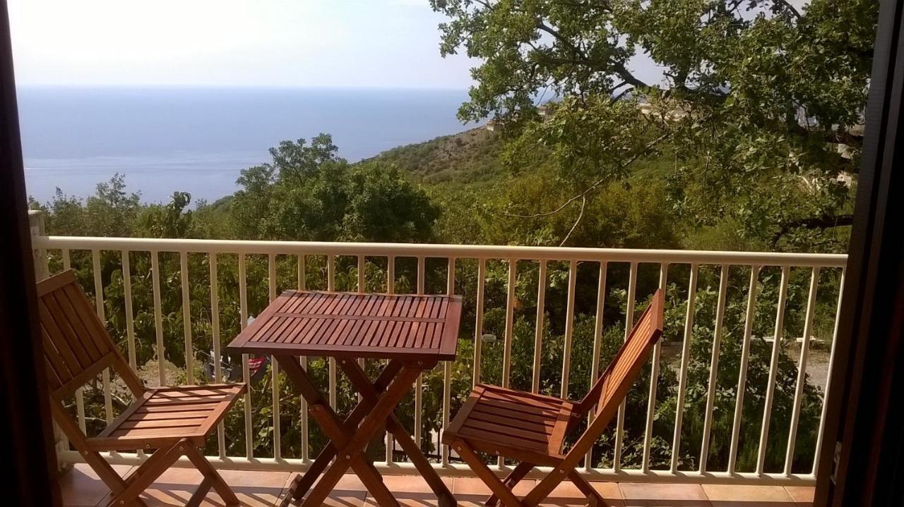 Studios Peric Sveti Stefan Buitenkant foto