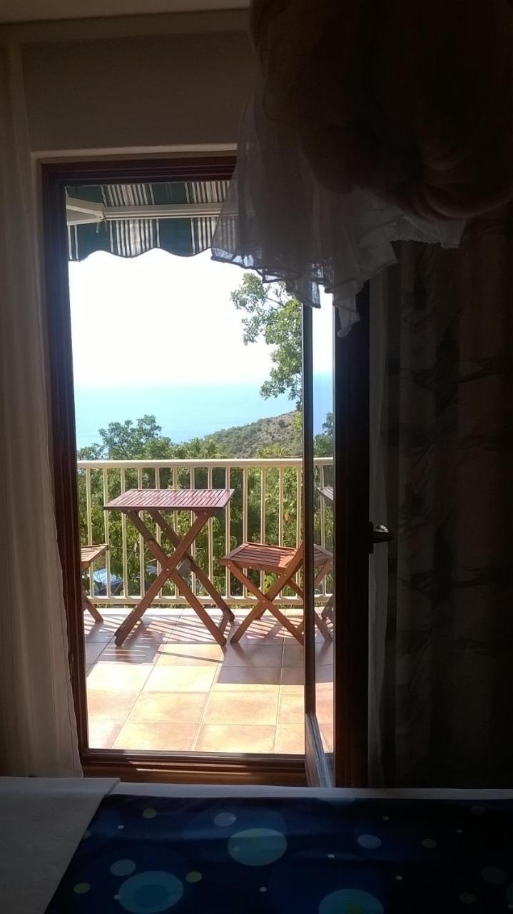 Studios Peric Sveti Stefan Buitenkant foto