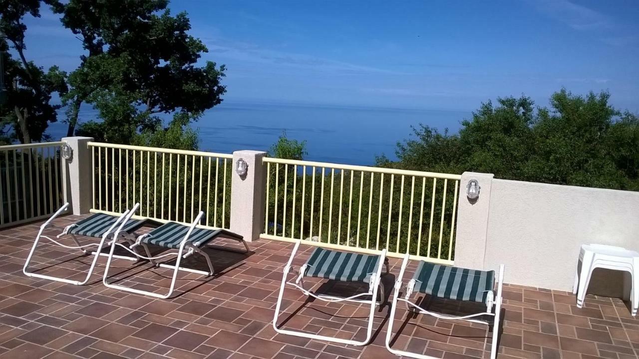 Studios Peric Sveti Stefan Buitenkant foto